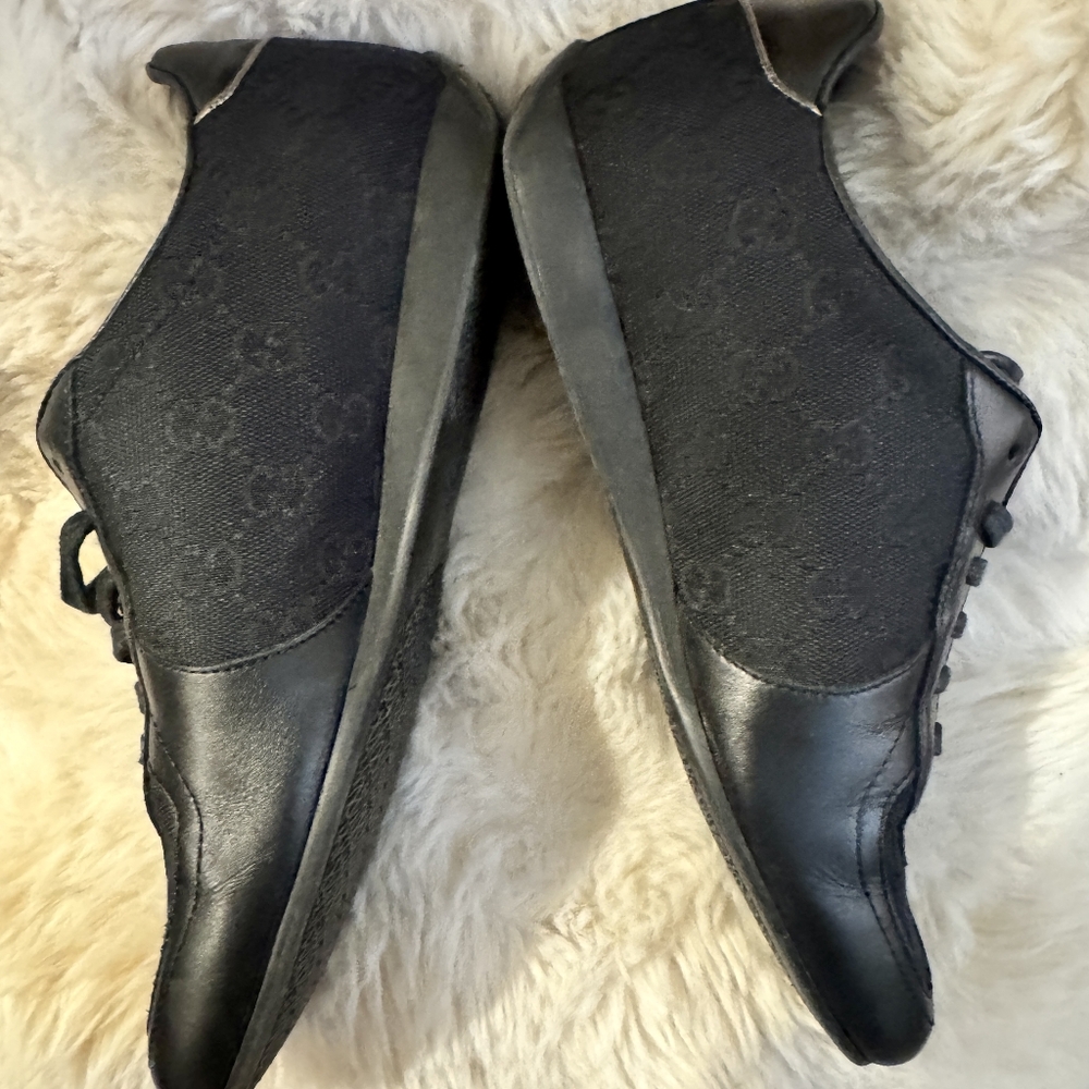 Authentic Gucci Monogram Nappa Canvas & Leather Sneakers - Picture 3 of 8